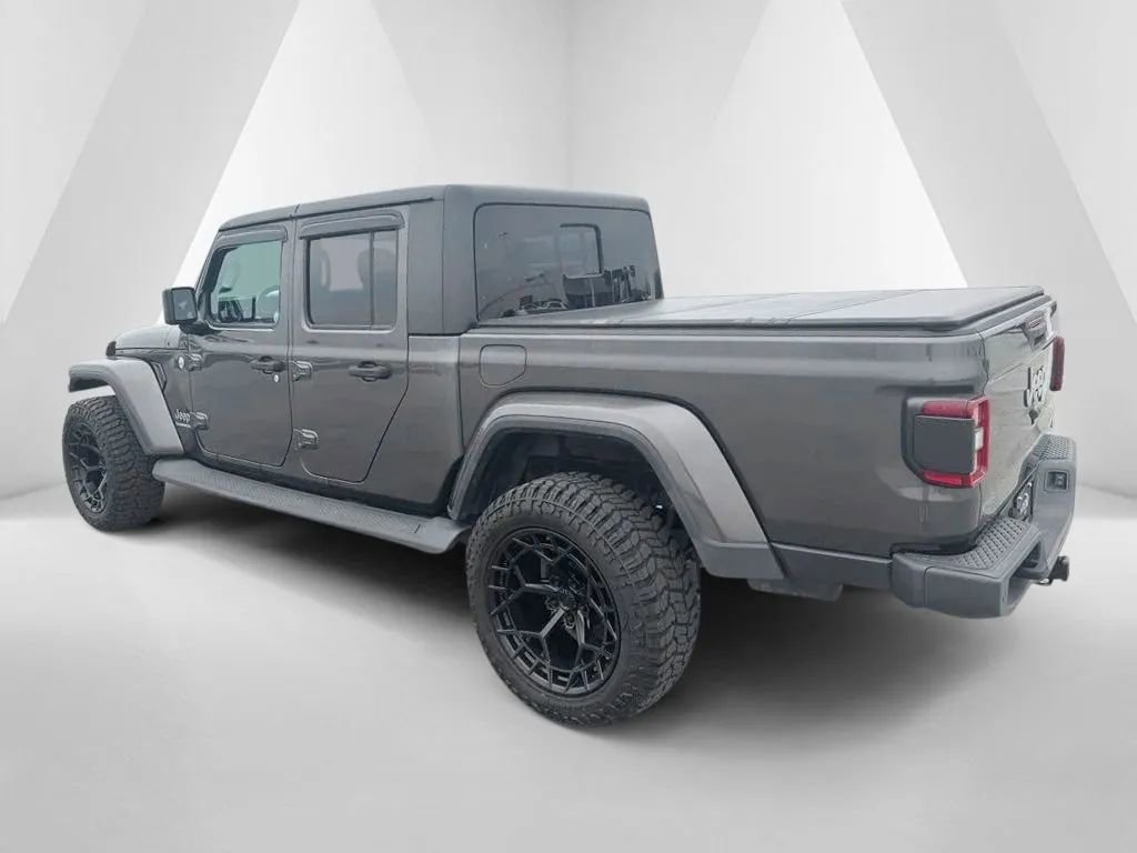 2021 Jeep Gladiator Overland