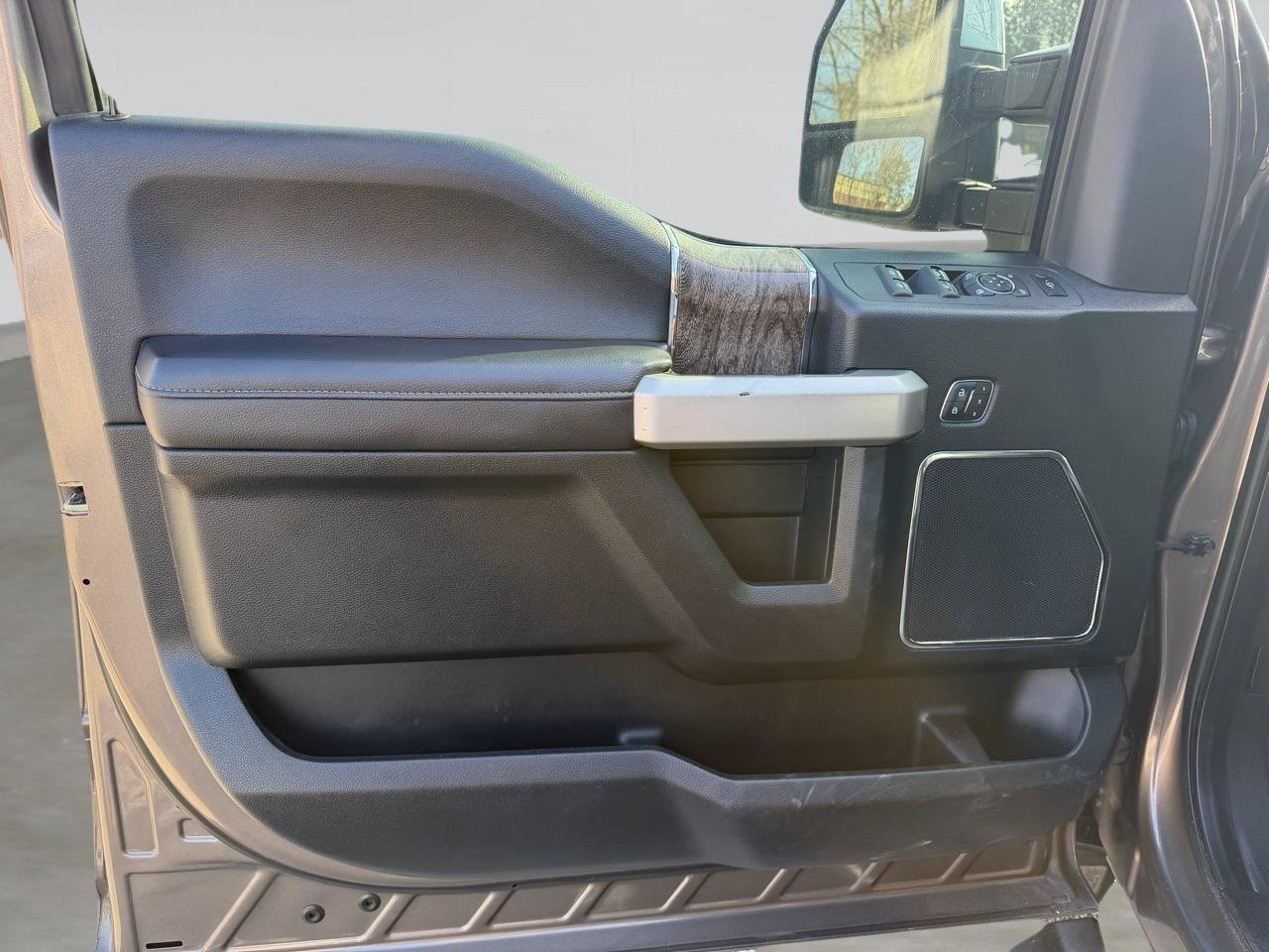 2019 Ford F350 Lariat