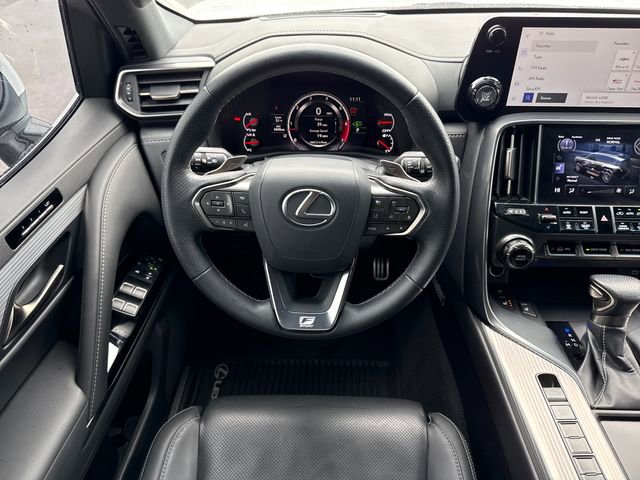 2024 Lexus LX 600 F Sport