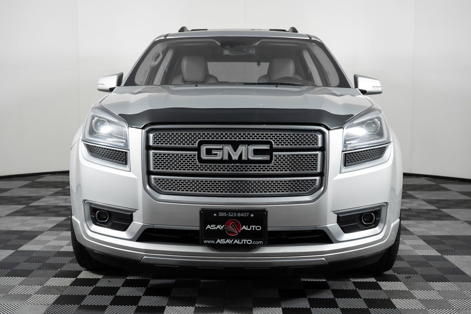 2015 GMC Acadia Denali