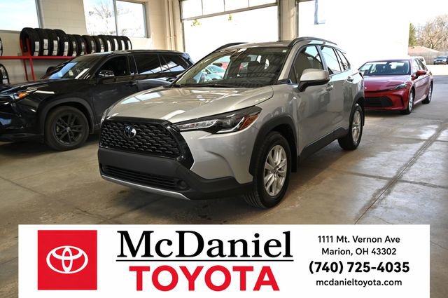 Used 2024 Toyota Corolla Cross LE w/ Moonroof Package