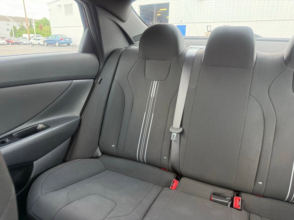 2025 Hyundai Elantra Sport