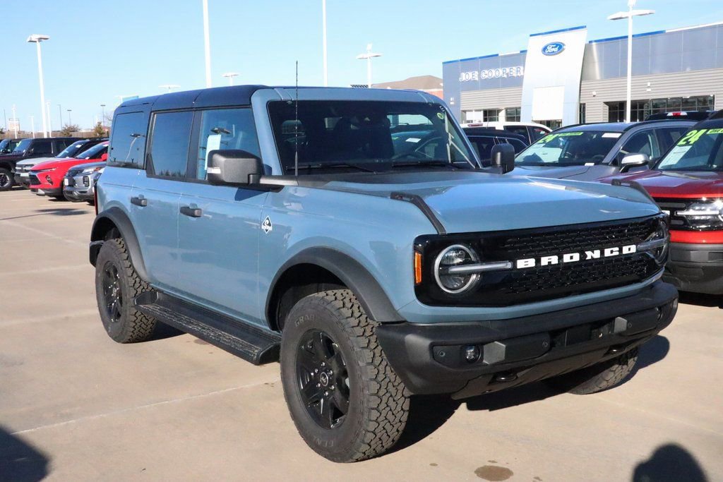 New 2025 Ford Bronco Outer Banks for Sale Near Me - Autotrader