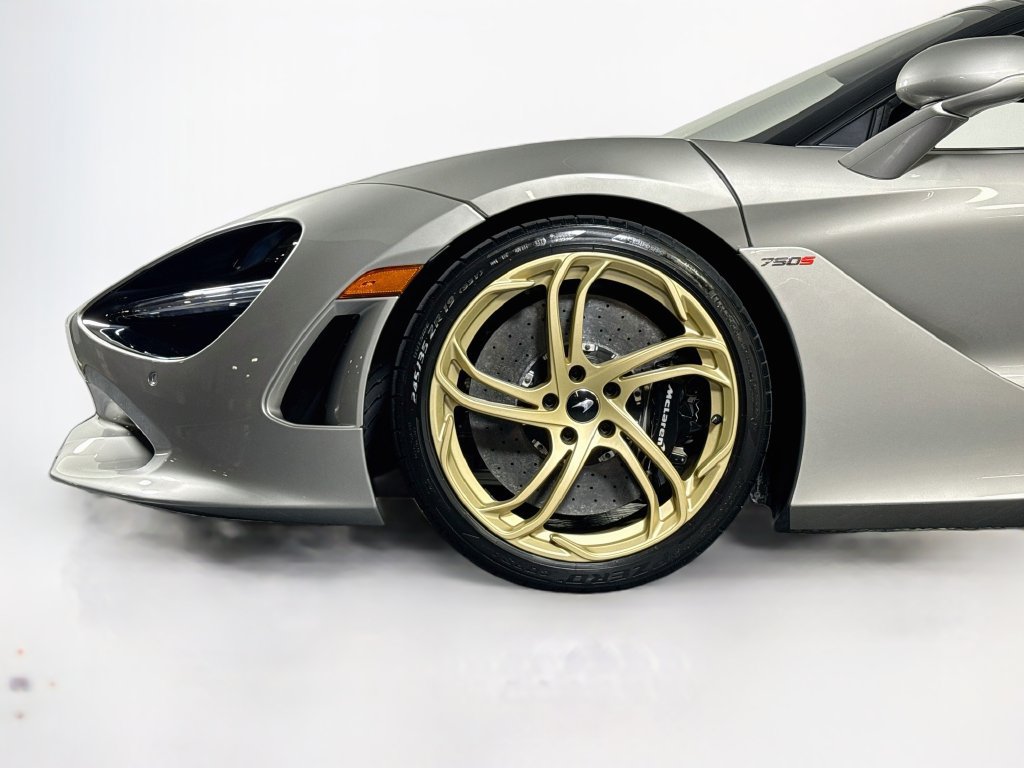 Used 2025 McLaren 750S photo 25