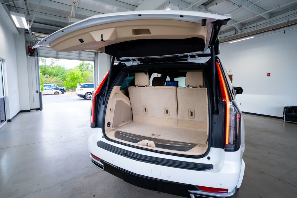 2021 Cadillac Escalade Premium Luxury