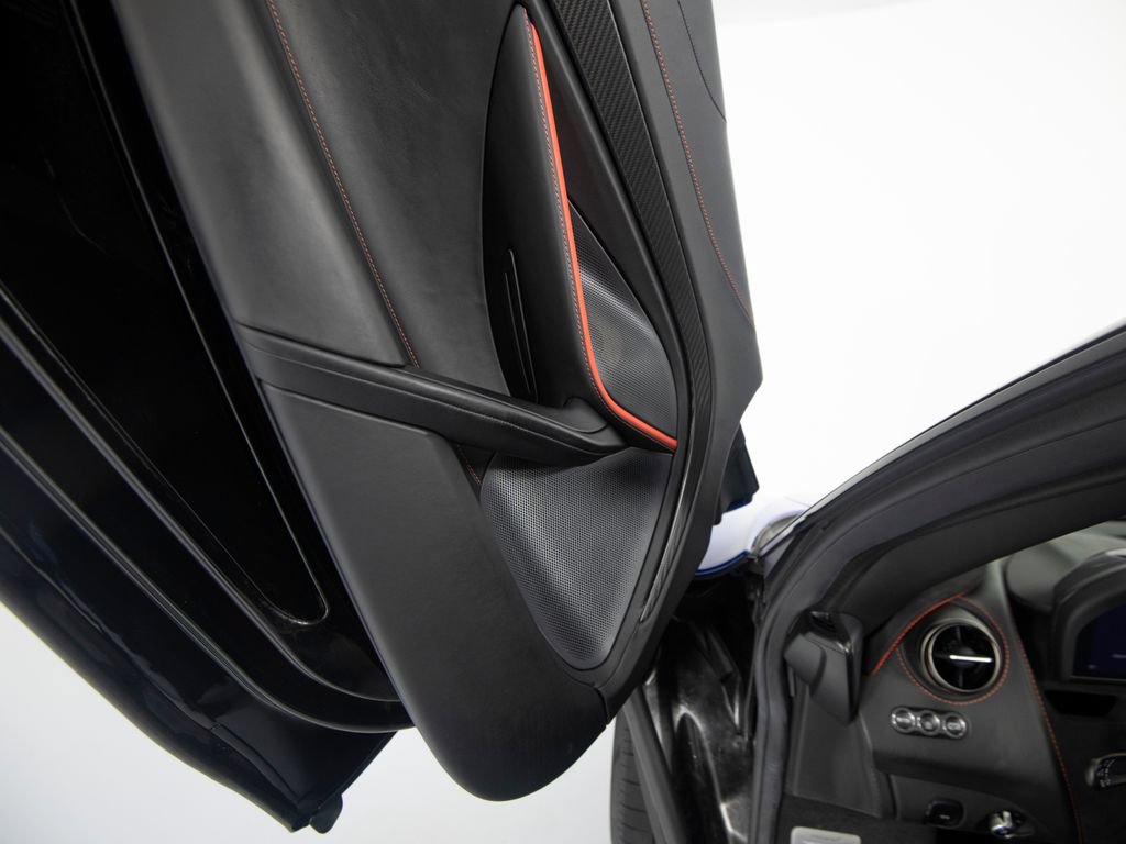 Used 2020 McLaren 720S Spider photo 10