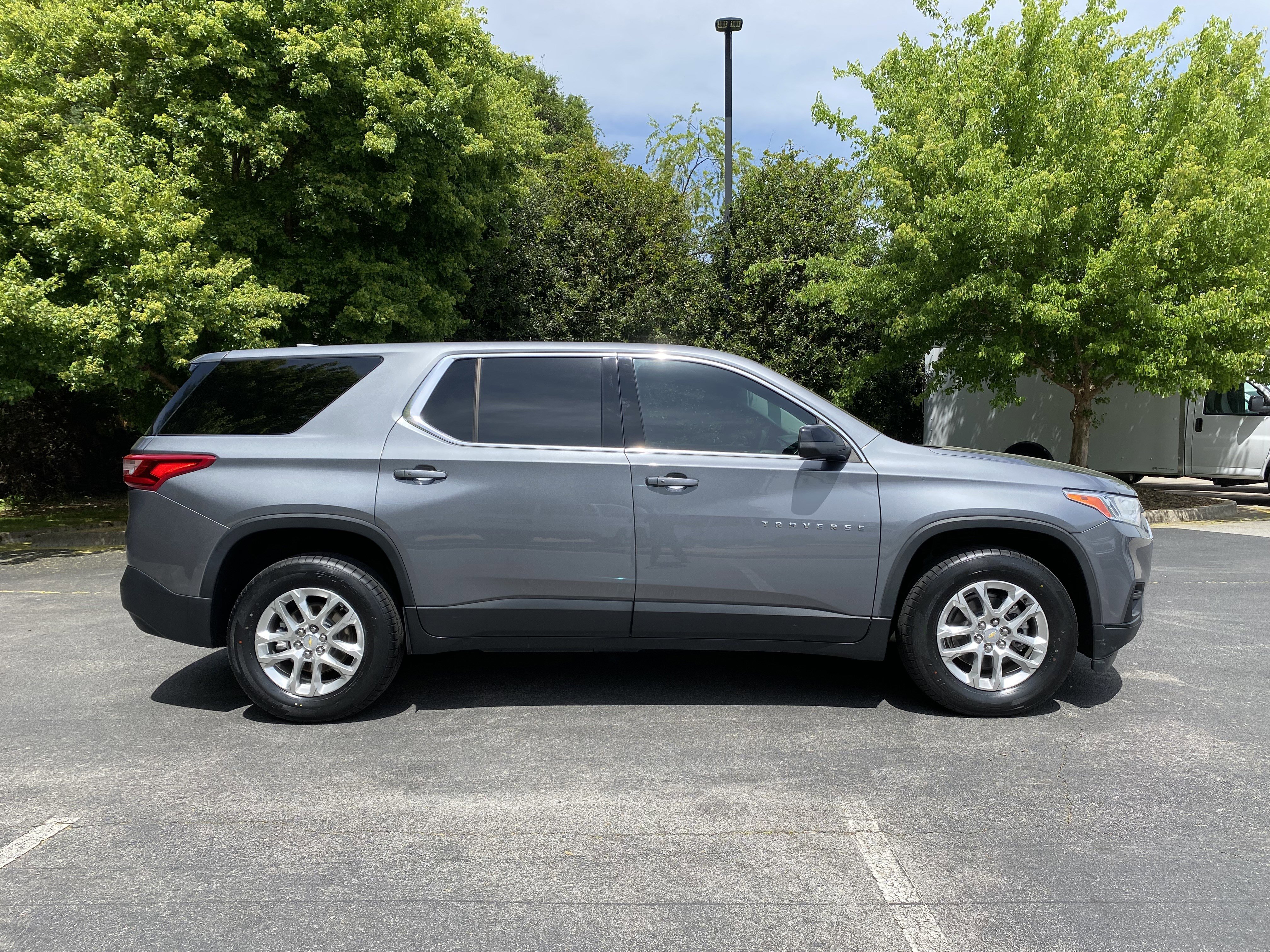 2021 Chevrolet Traverse LS