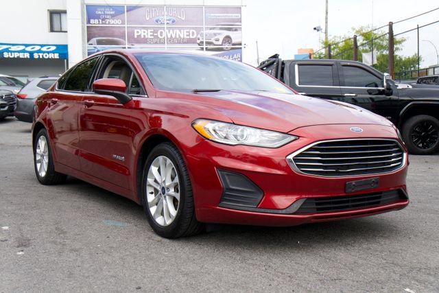 Used 2019 Ford Fusion SE