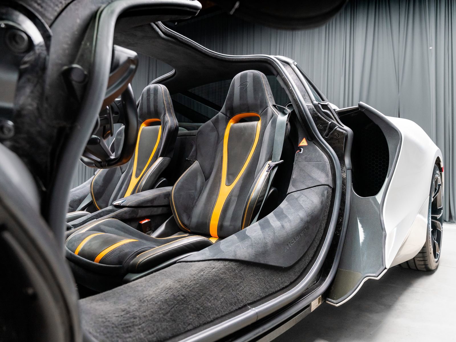 Used 2019 McLaren 720S Performance photo 48