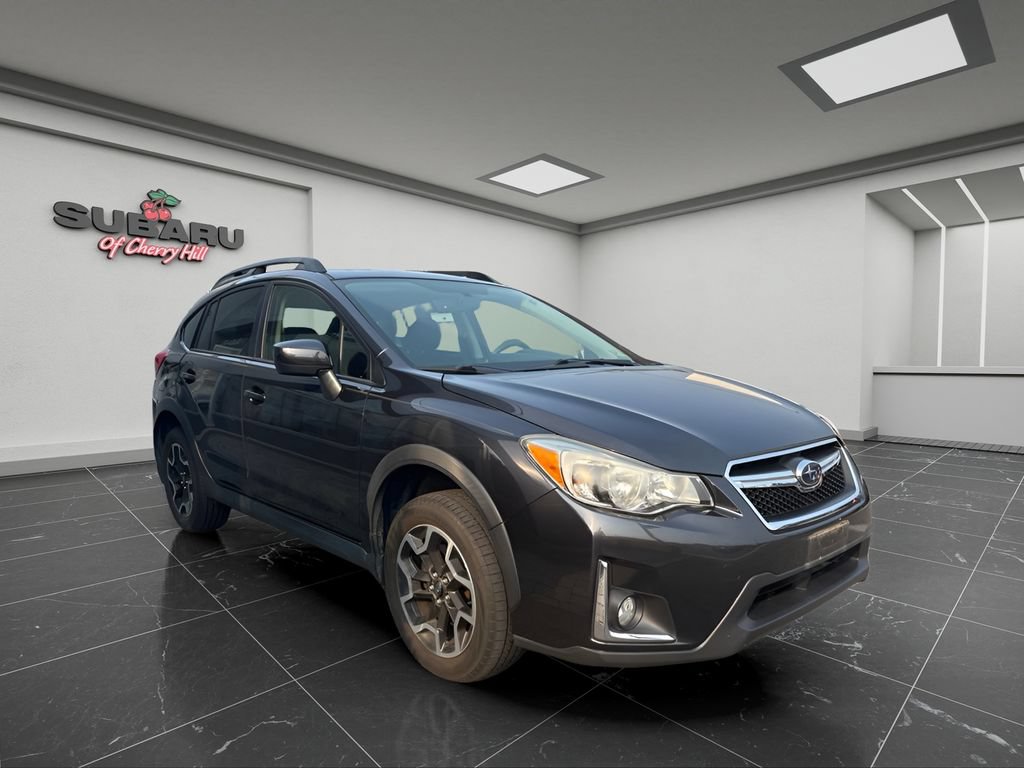 Used 2017 Subaru Crosstrek 2.0i Premium w/ Moonroof Package
