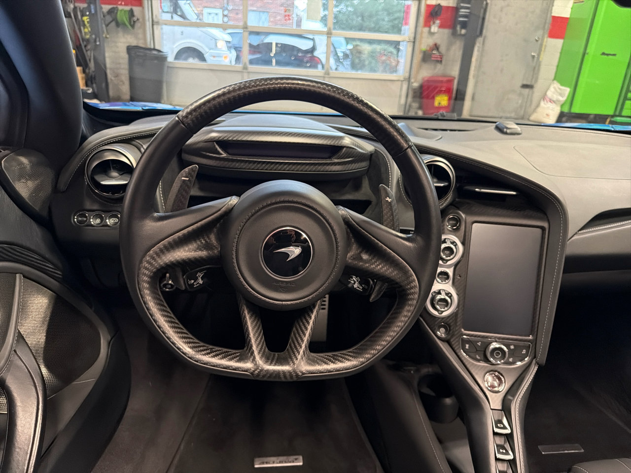 Used 2020 McLaren 720S Luxury photo 22