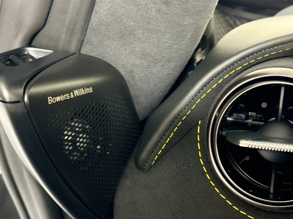 New 2027 McLaren 750S Spider photo 14