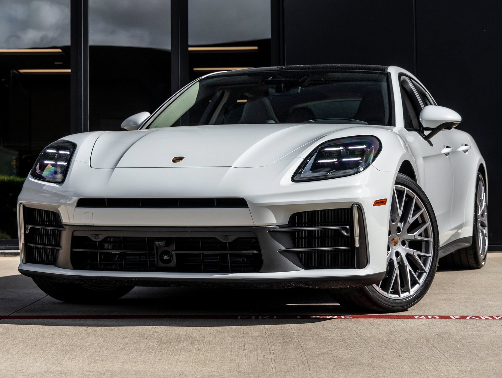 New 2026 Porsche Panamera