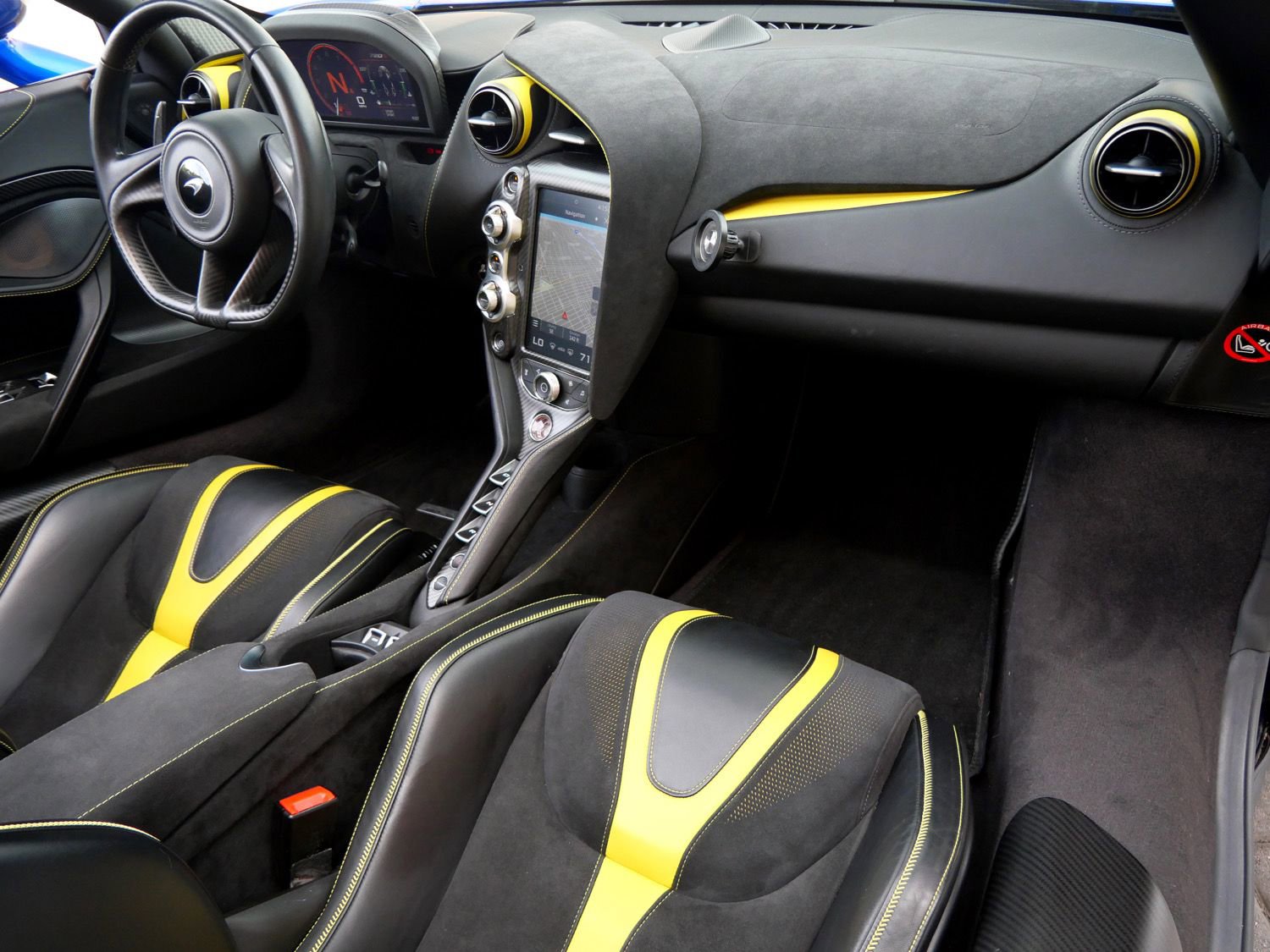 Used 2022 McLaren 720S Luxury photo 10