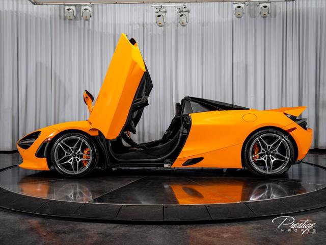 Used 2020 McLaren 720S Performance photo 17