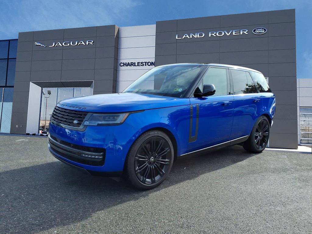 Used 2025 Land Rover Range Rover SE