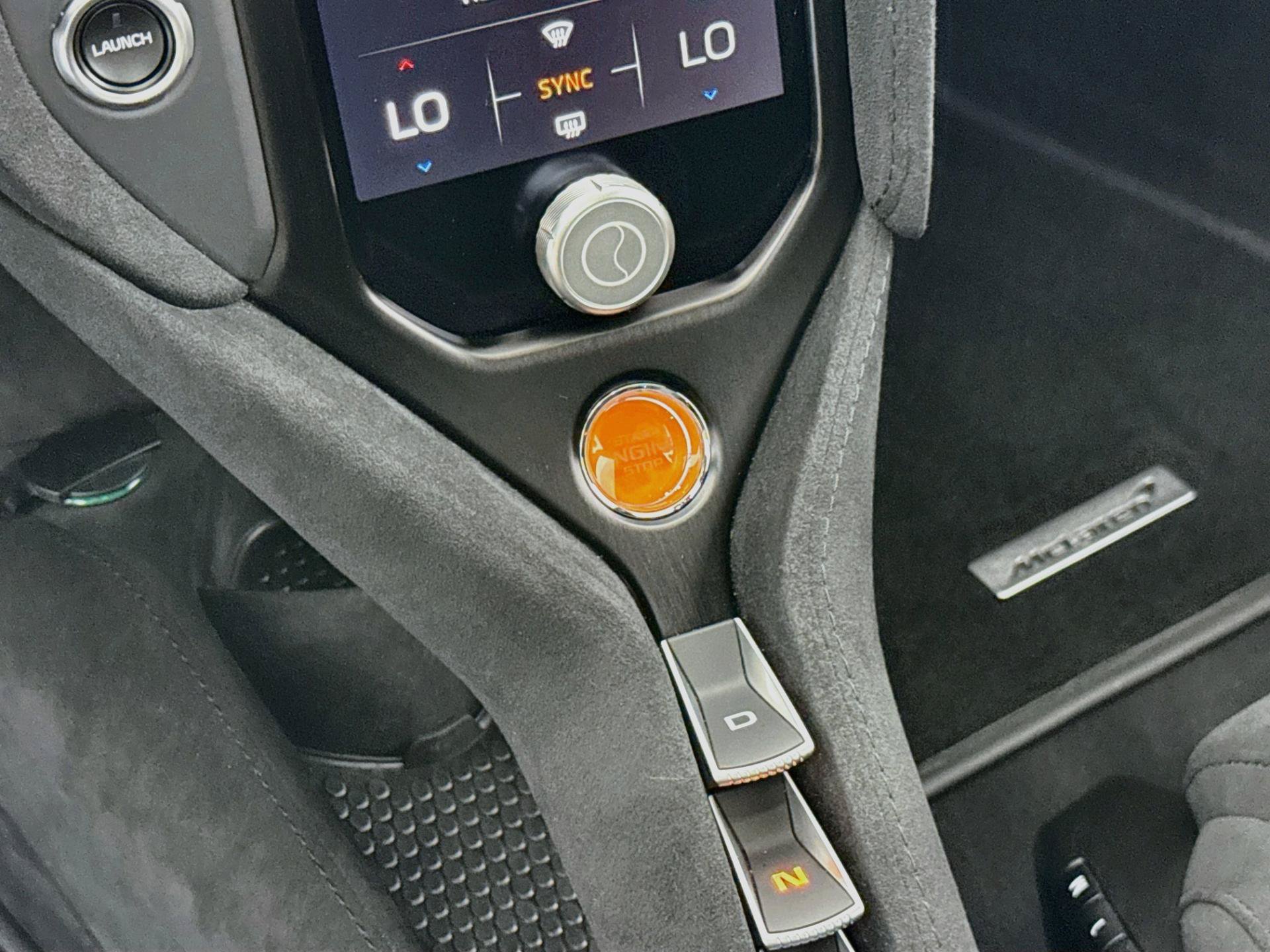 Used 2025 McLaren 750S photo 36