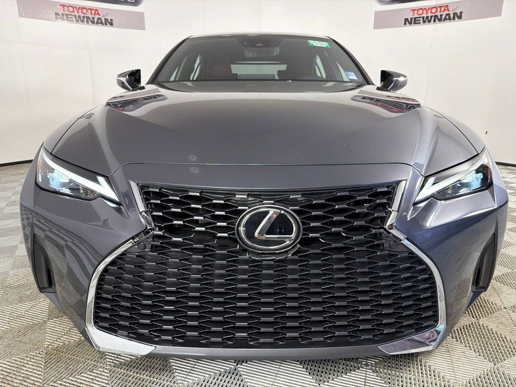2024 Lexus IS 300