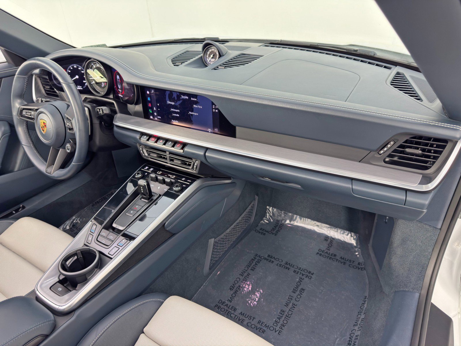 2022 Porsche 911 Carrera