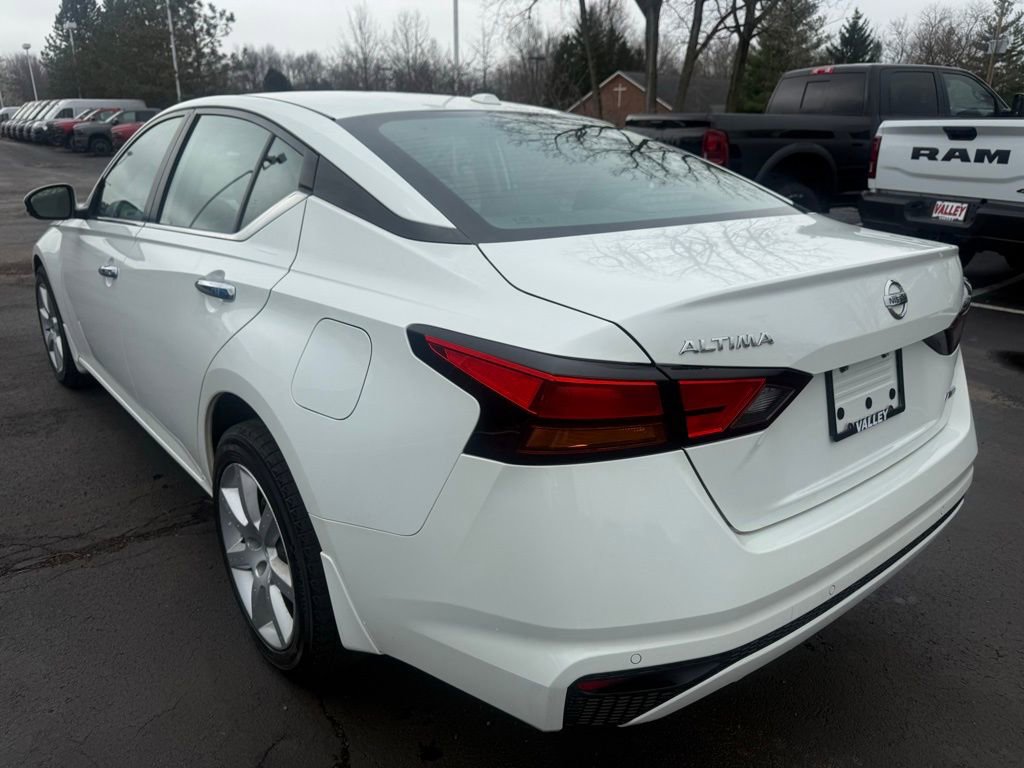 2022 Nissan Altima 2.5 S