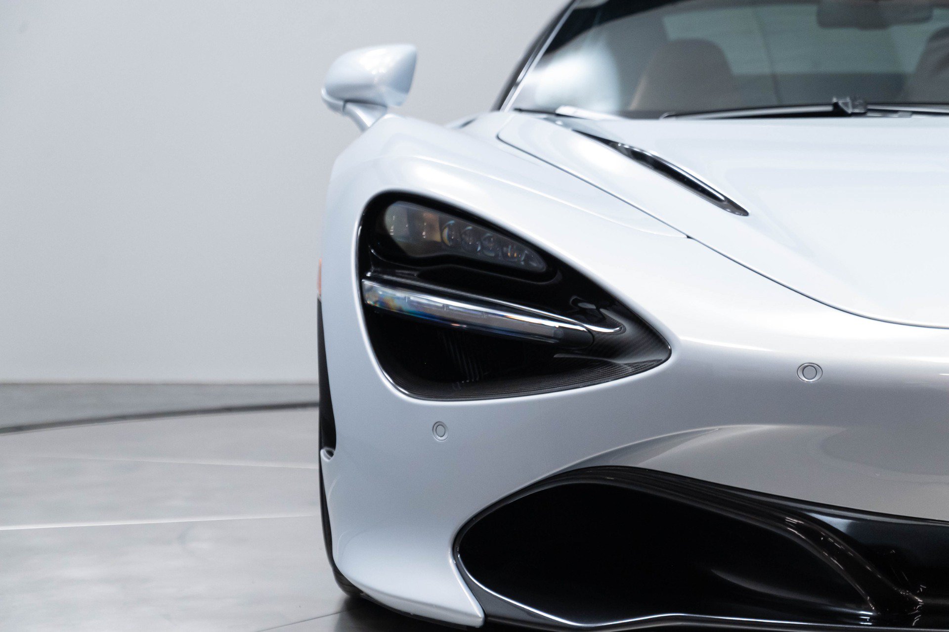 Used 2020 McLaren 720S Luxury photo 69