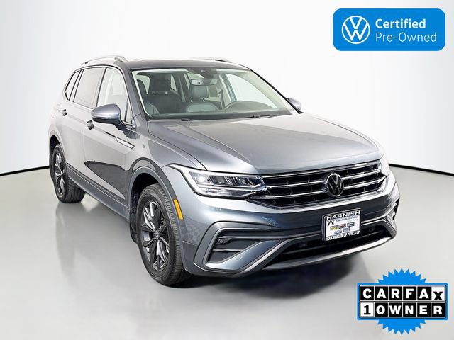 Used 2023 Volkswagen Tiguan SE w/ Panoramic Sunroof Package