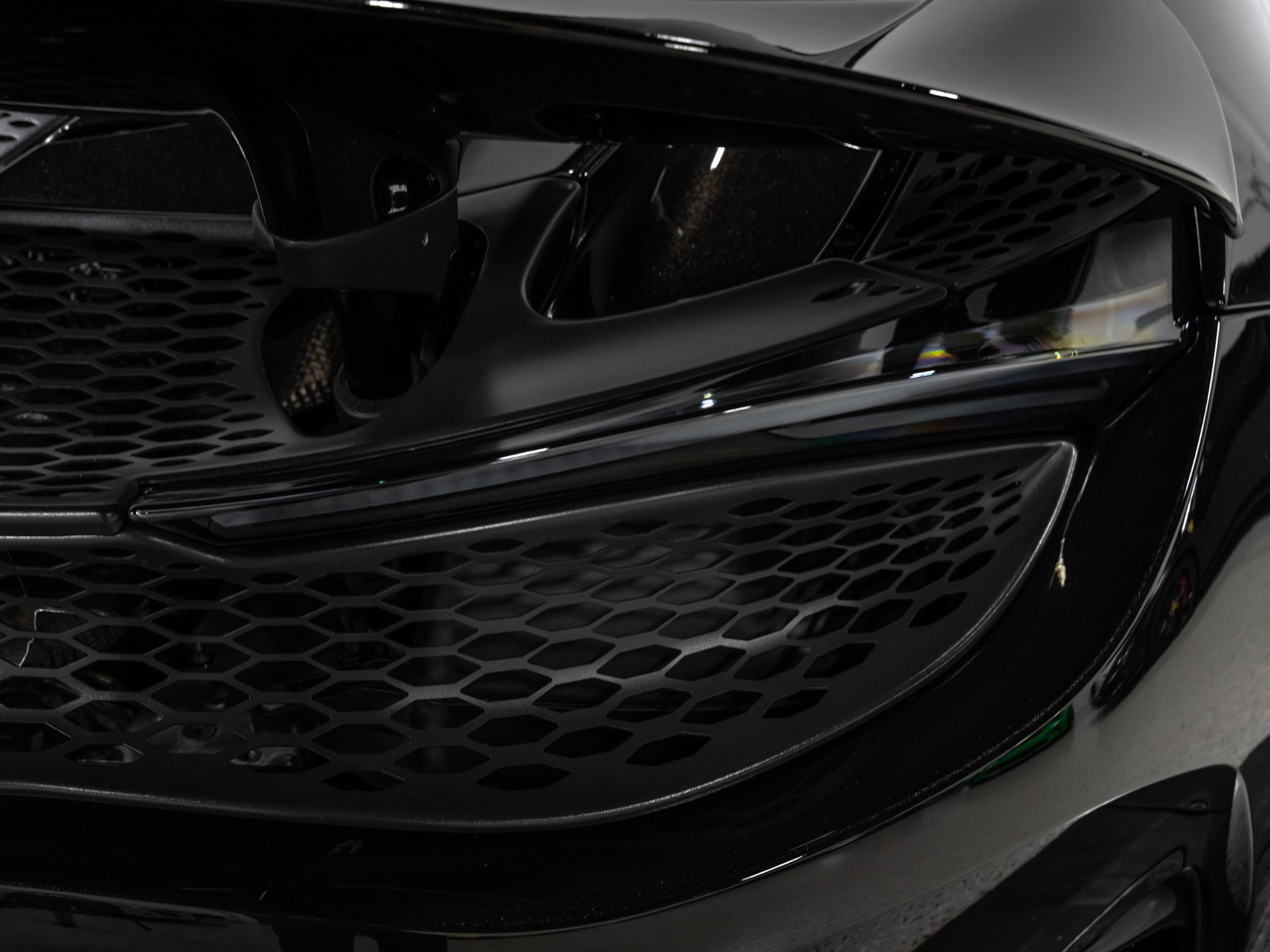Used 2025 McLaren 750S Spider photo 41