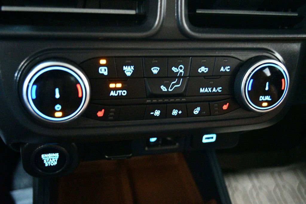 2023 Ford Maverick Lariat