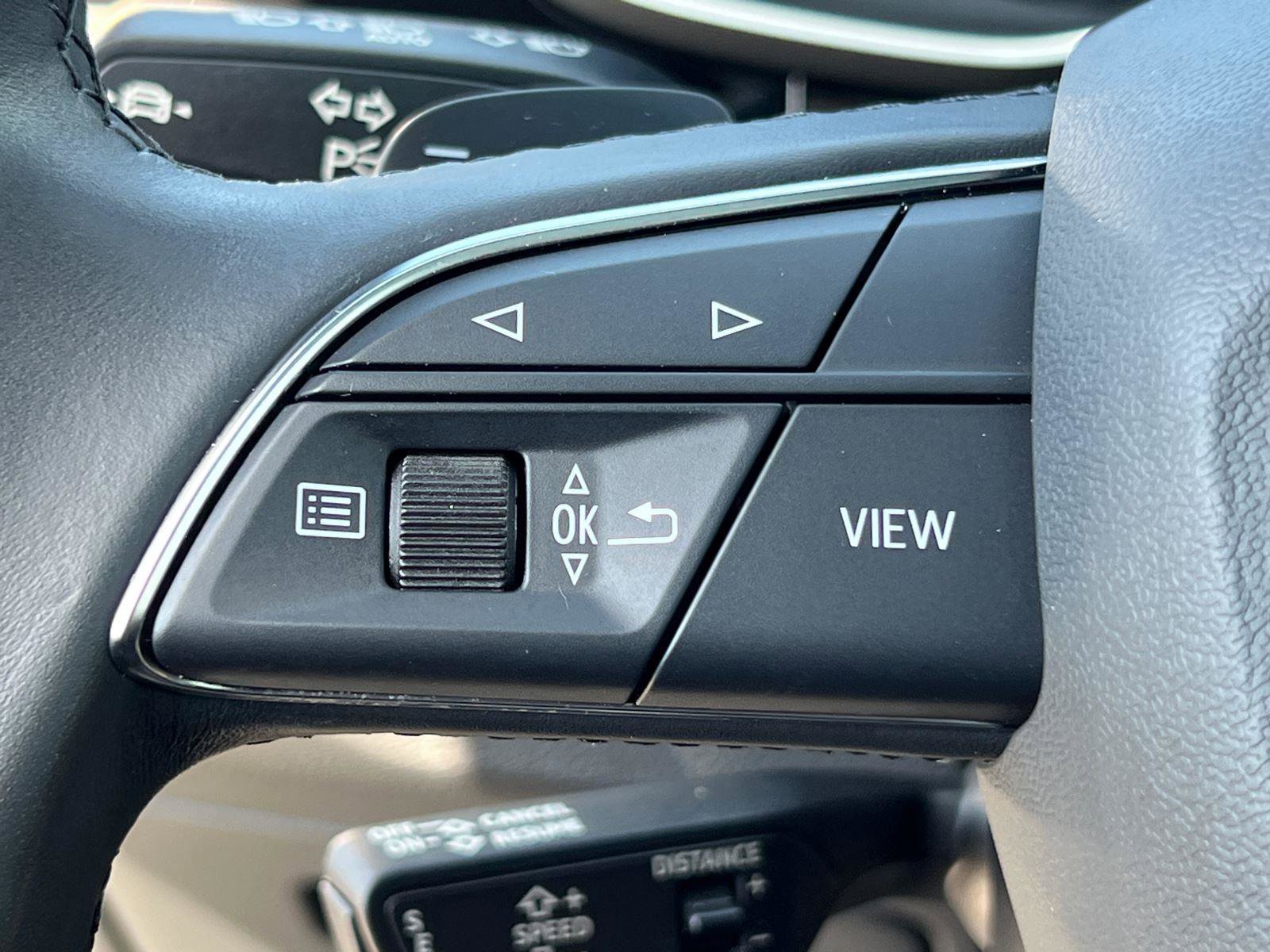 2024 Audi Q3 2.0T Premium