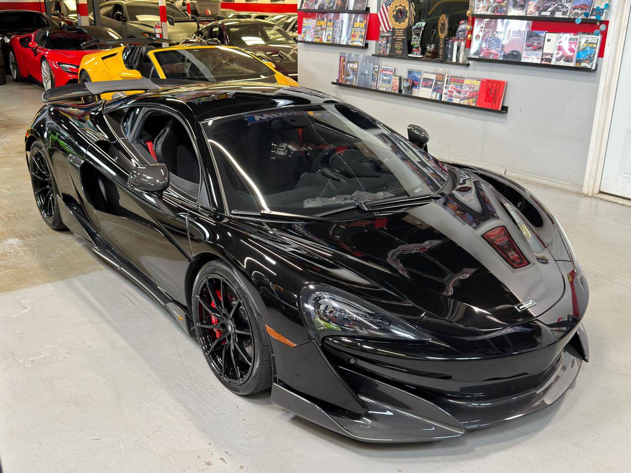 Used 2019 McLaren 600LT photo 4