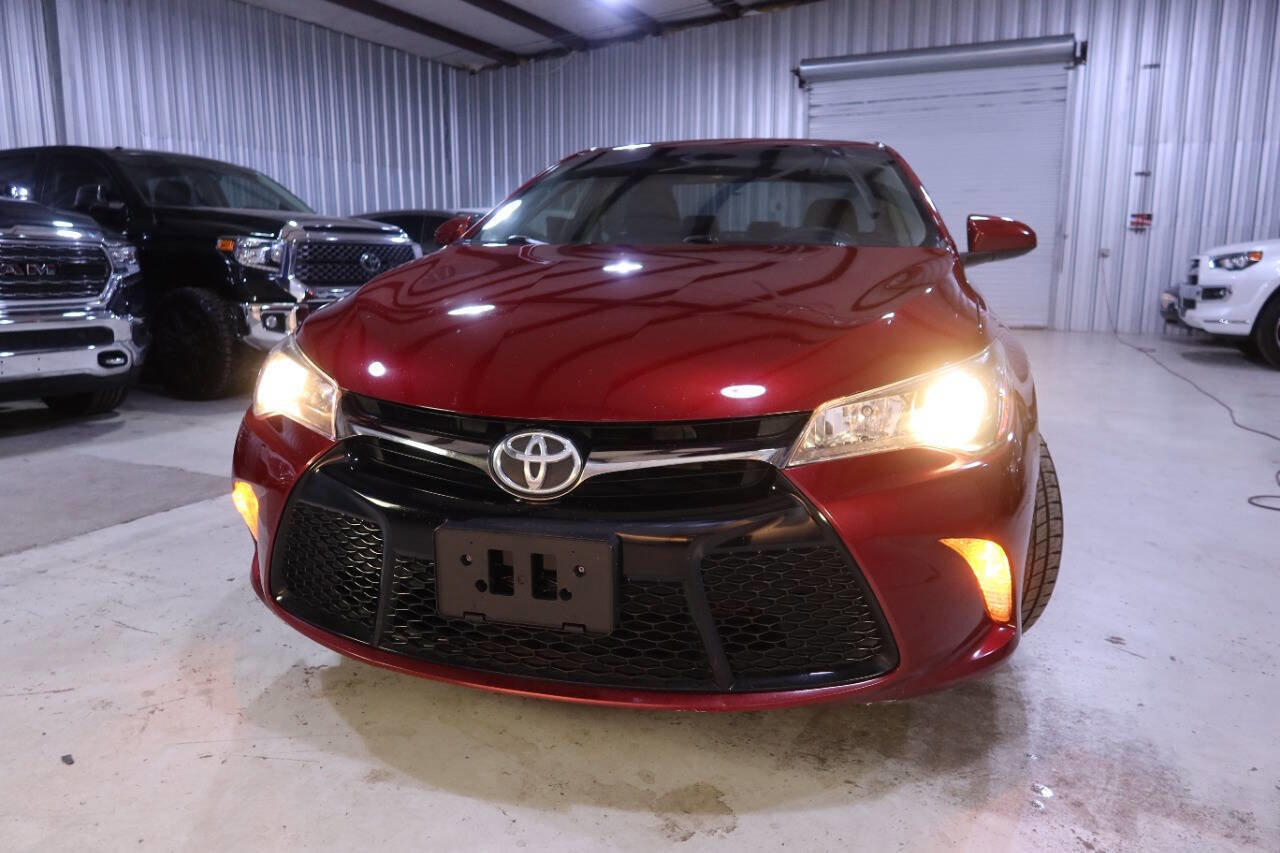 2017 Toyota Camry SE