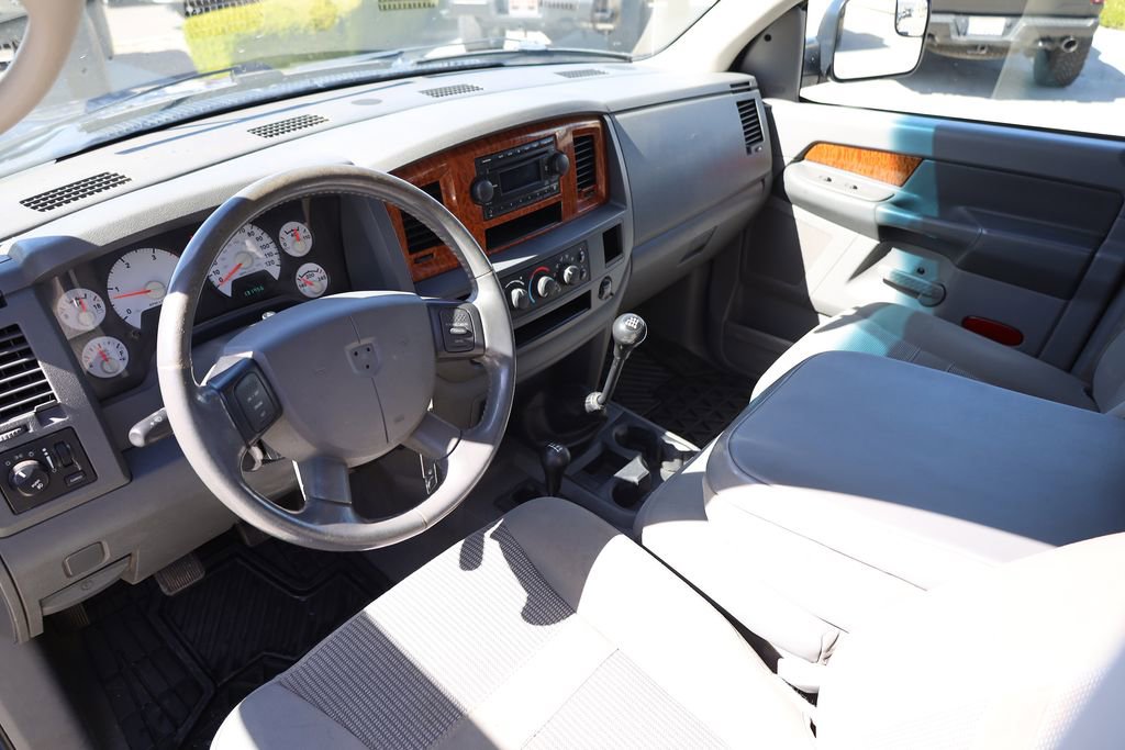 2006 Dodge Ram 2500 Truck SLT