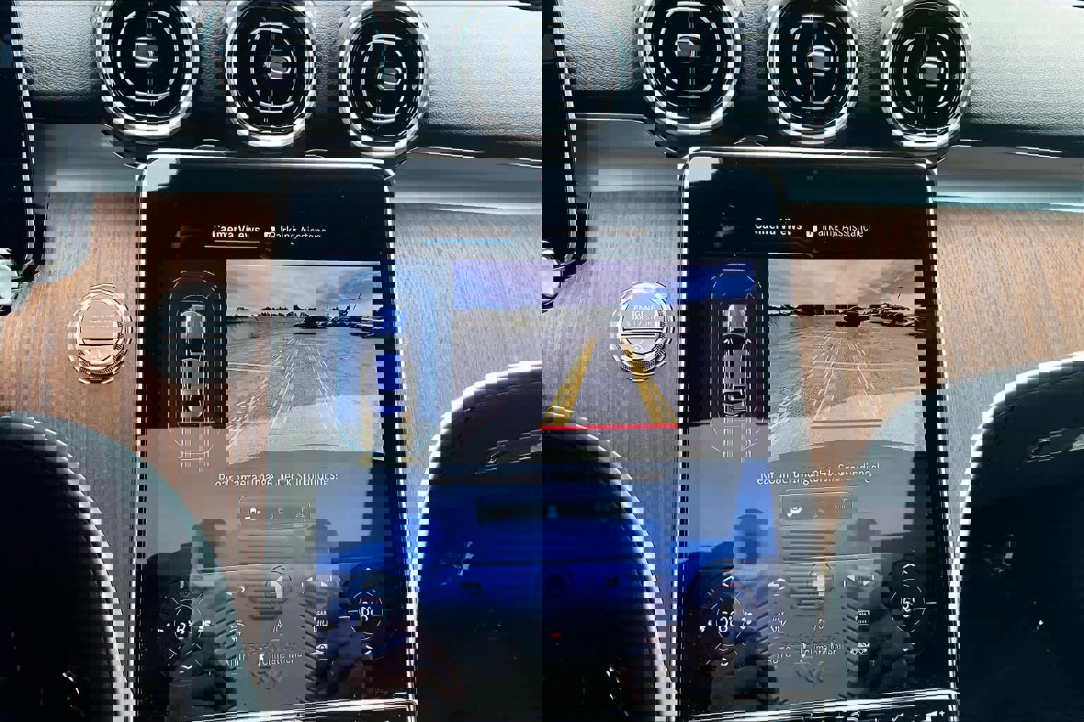 2025 Mercedes-Benz C 300 4MATIC Sedan