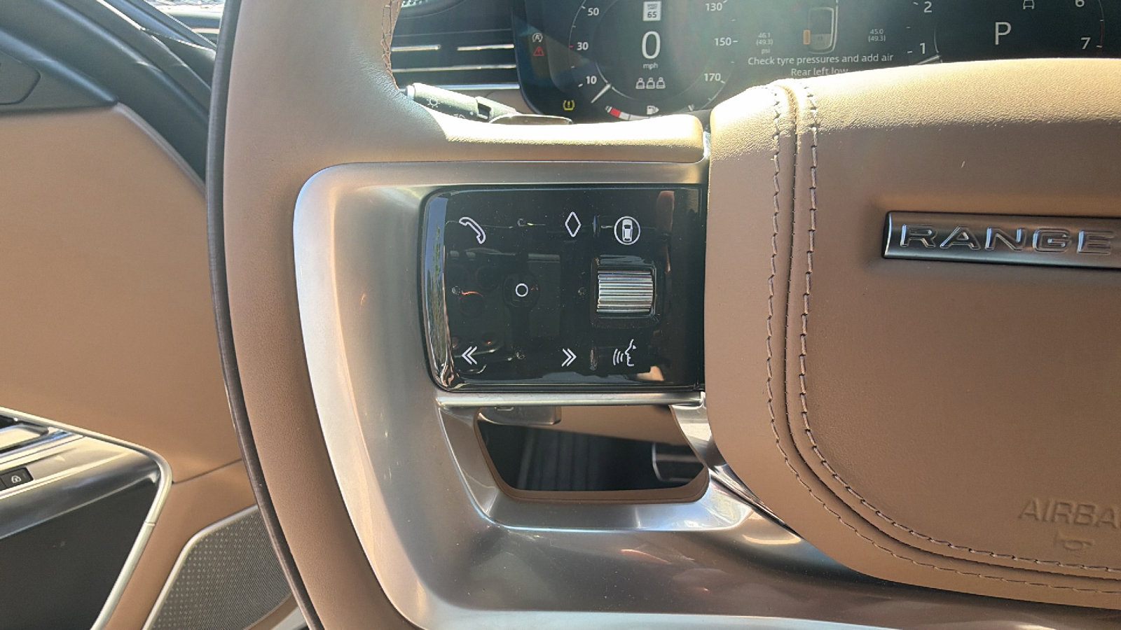 2025 Land Rover Range Rover Autobiography