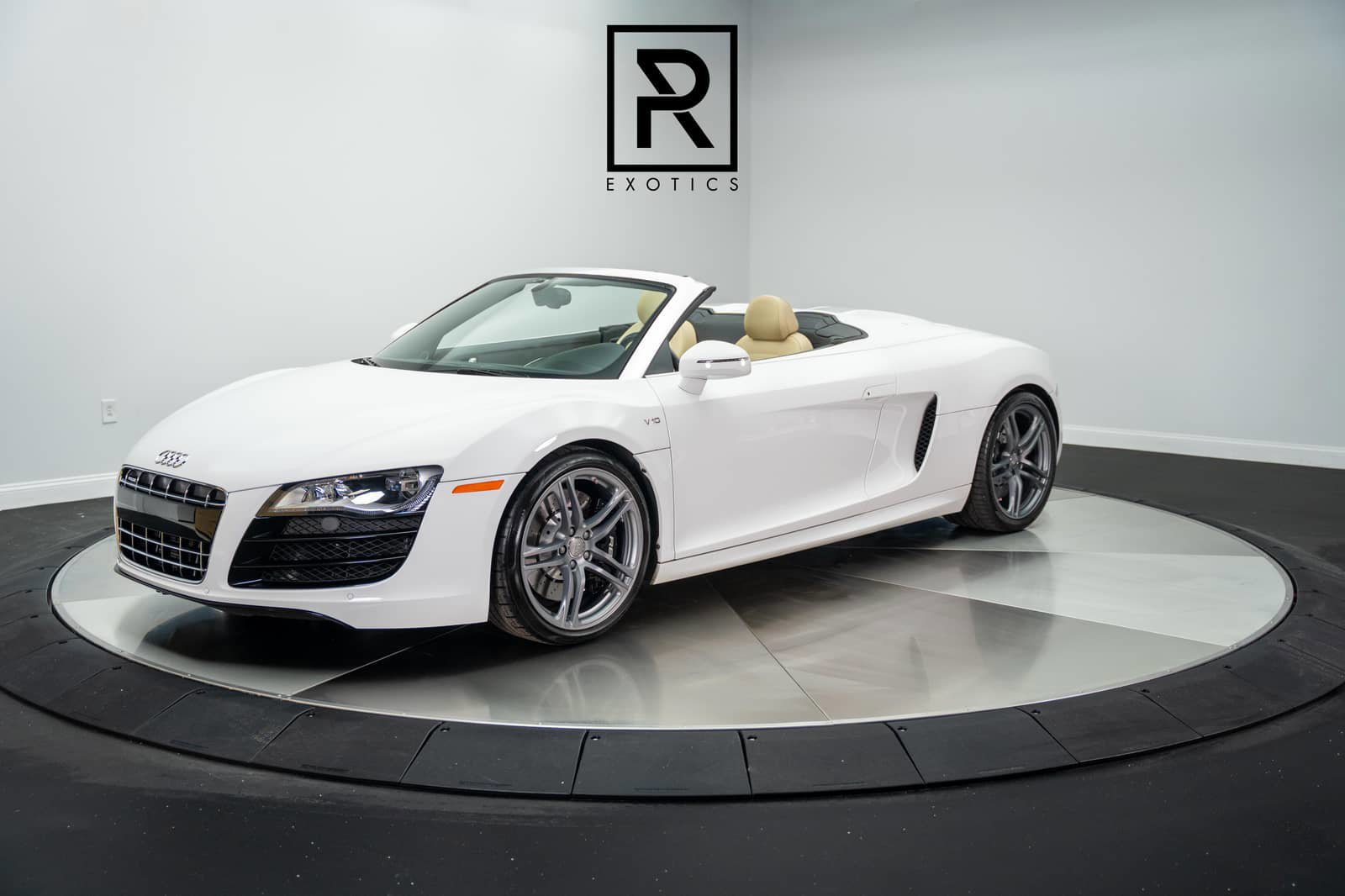 Used 2011 Audi R8 V10