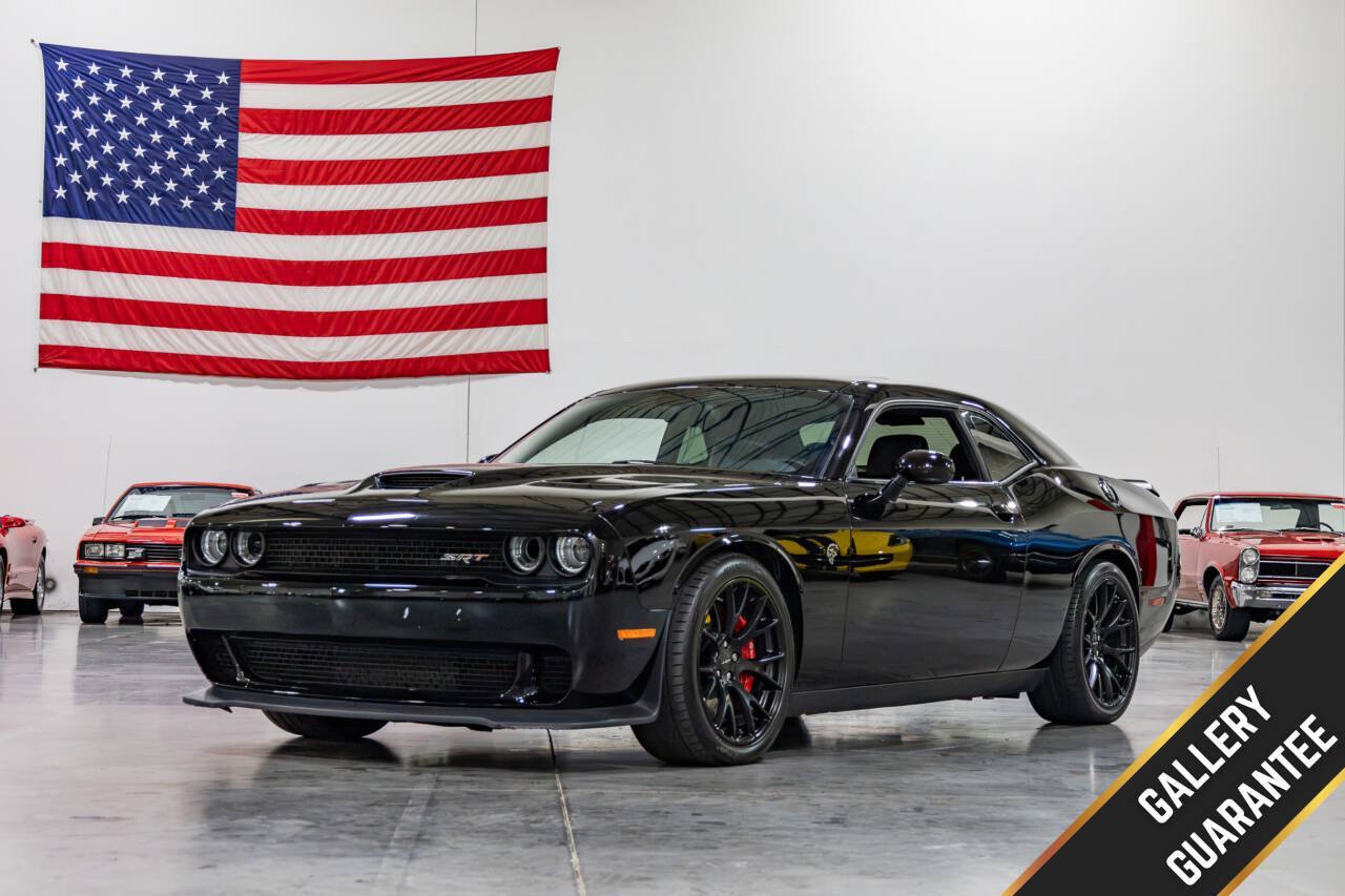 Used 2016 Dodge Challenger SRT Hellcat