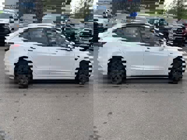 2023 Tesla Model 3 Standard Range