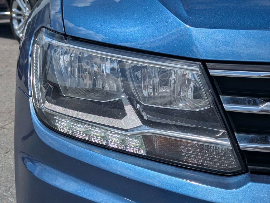 2018 Volkswagen Tiguan SE