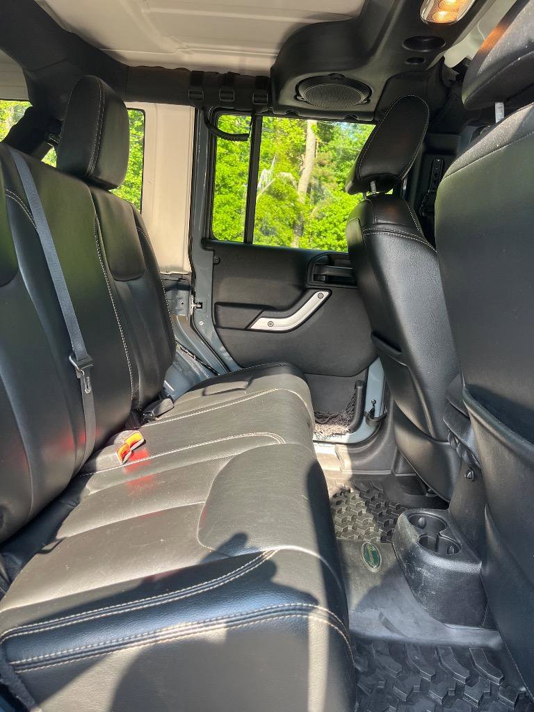 2014 Jeep Wrangler Unlimited Sahara