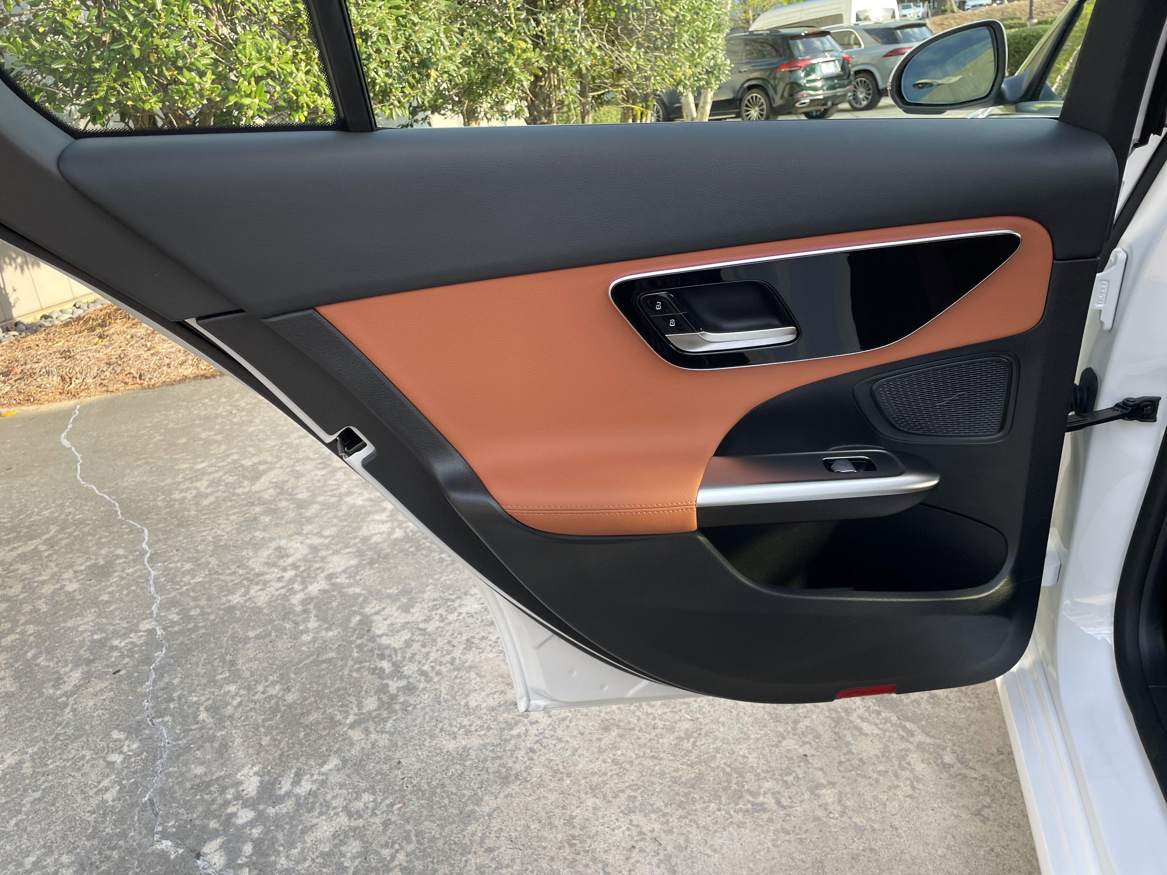 2025 Mercedes-Benz C 300 Sedan