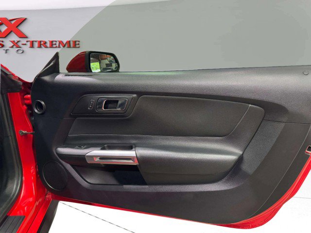 2015 Ford Mustang Convertible