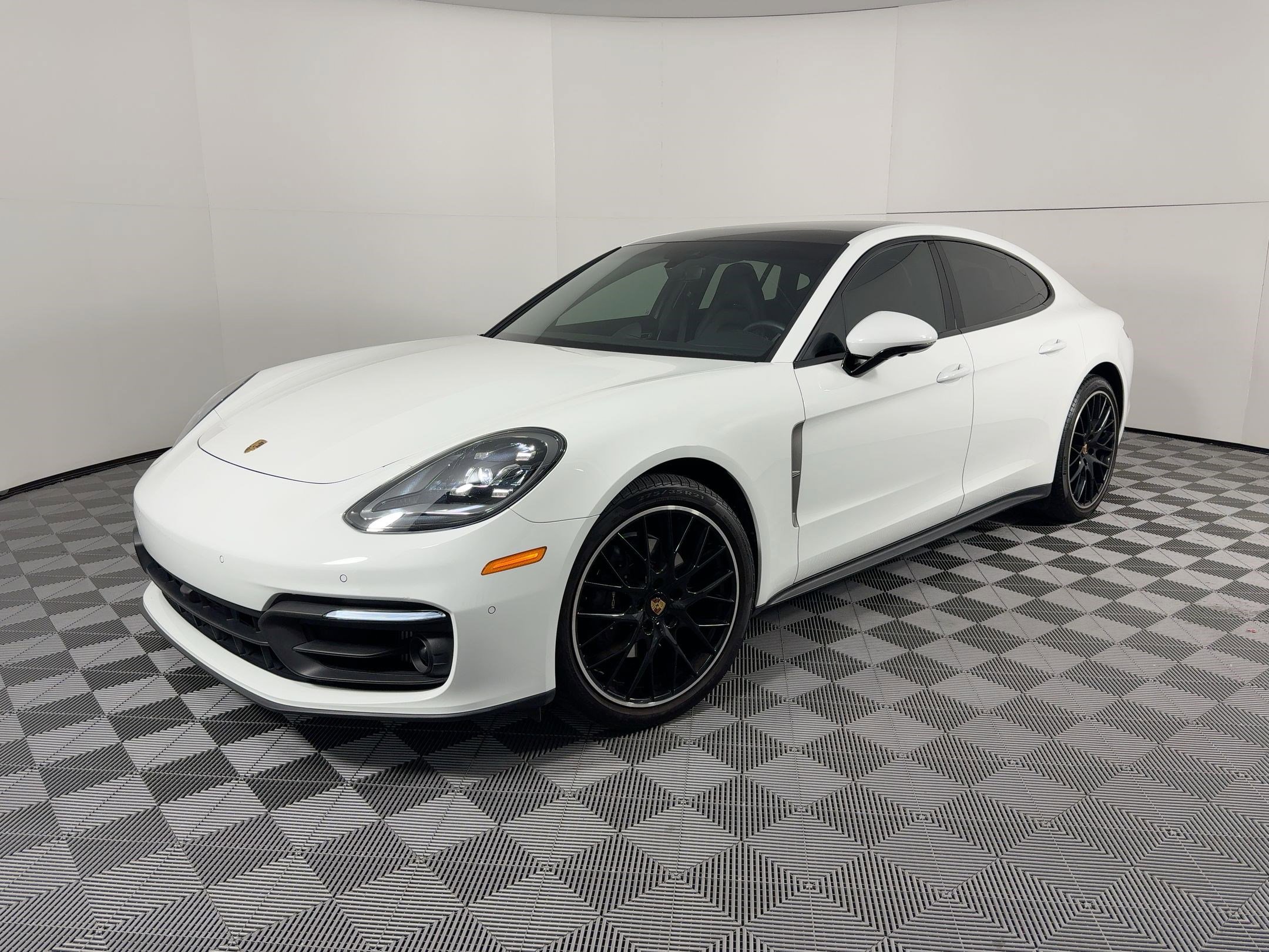 Certified 2023 Porsche Panamera Platinum Edition