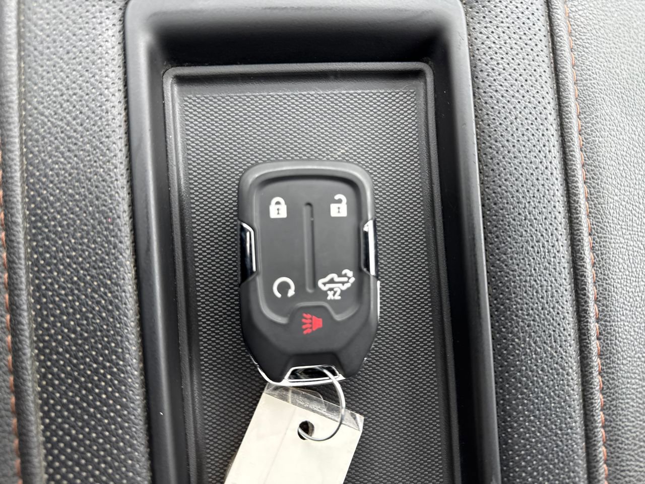 2022 GMC Sierra 2500 AT4