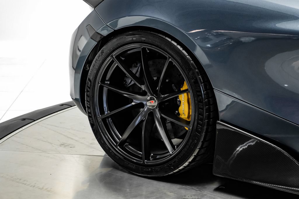 Used 2018 McLaren 720S Performance photo 41