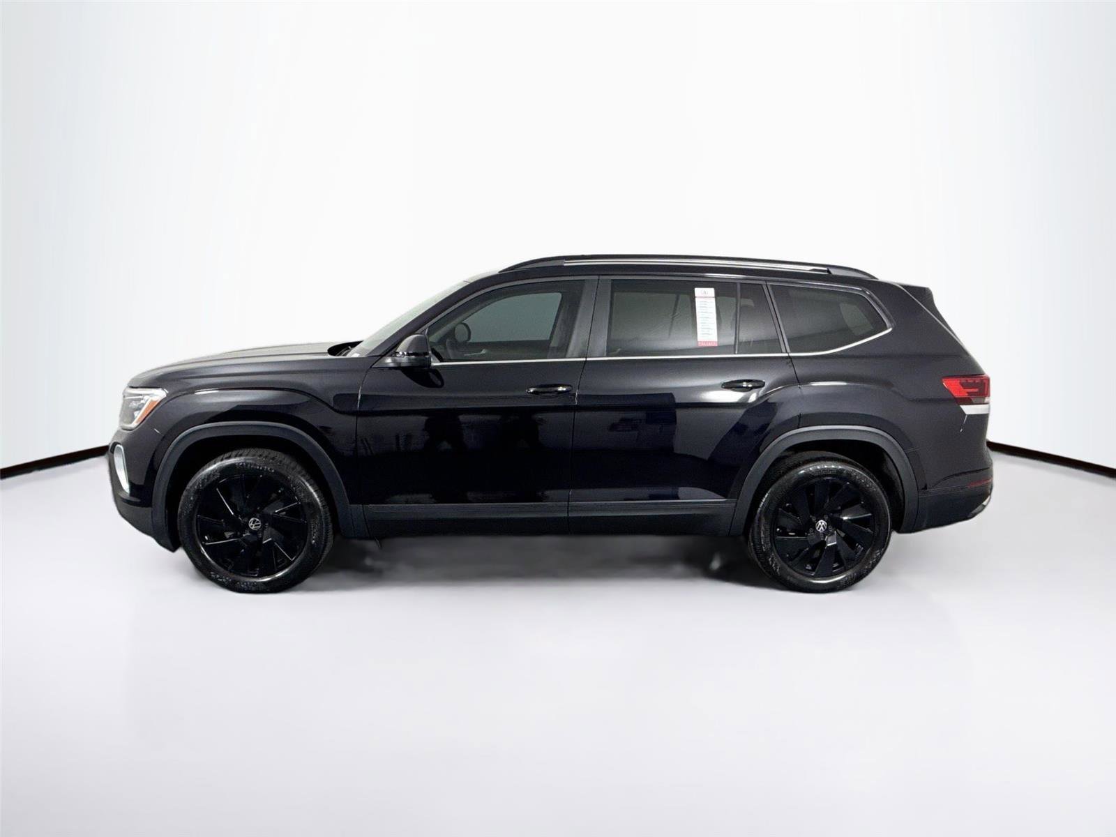 2024 Volkswagen Atlas SE