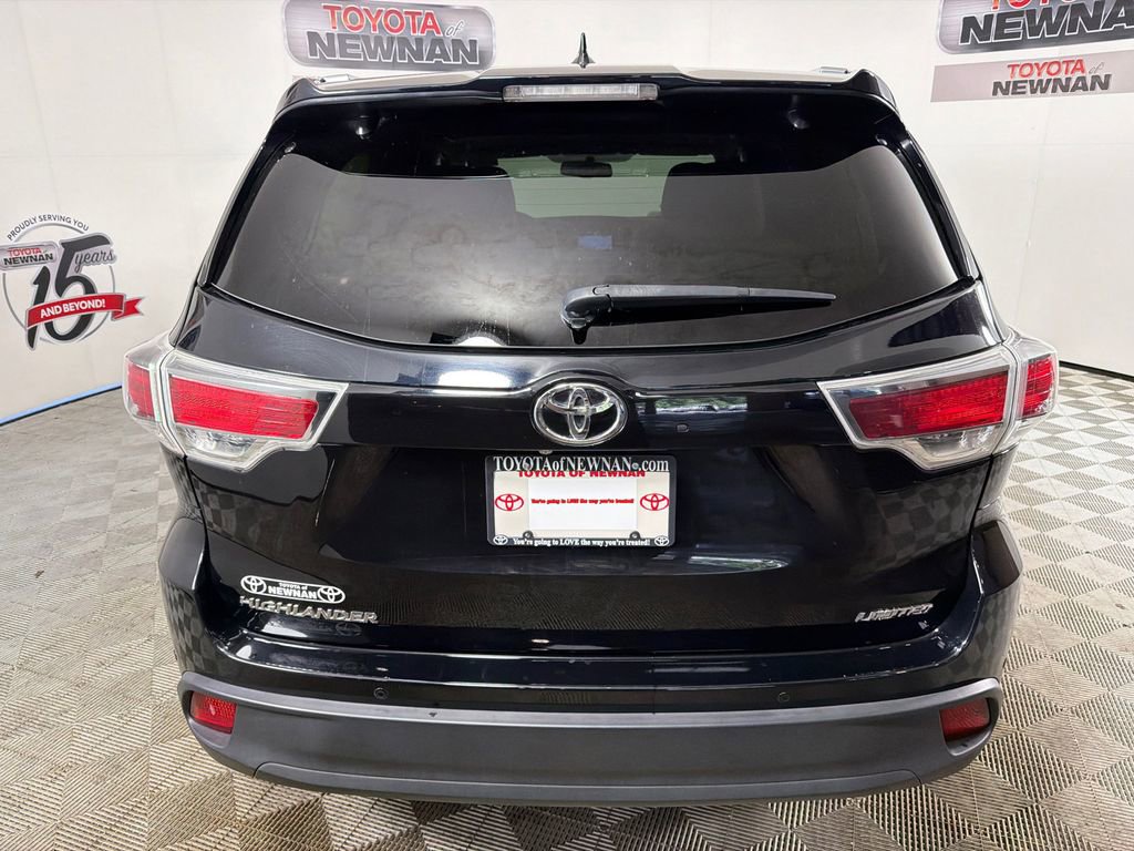 2016 Toyota Highlander Limited