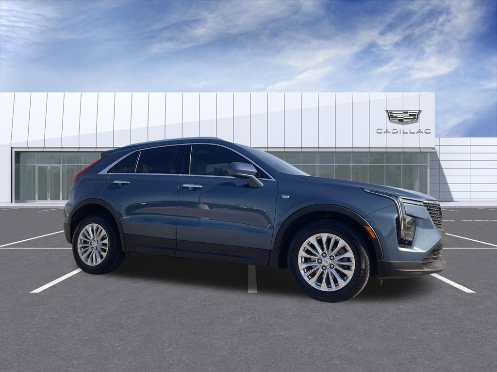 Certified 2024 Cadillac XT4 Luxury w/ Cold Weather Package