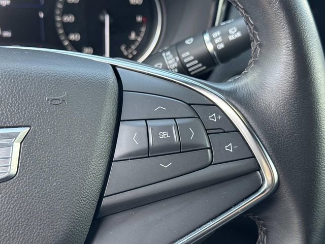 2022 Cadillac XT5 Luxury