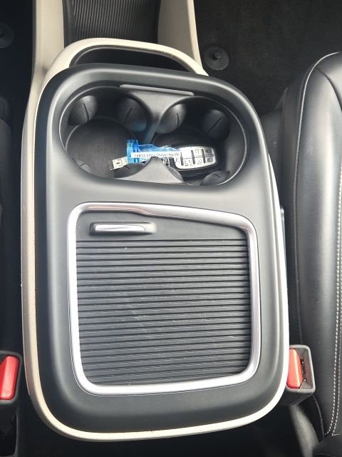 2023 Chrysler Pacifica Touring-L