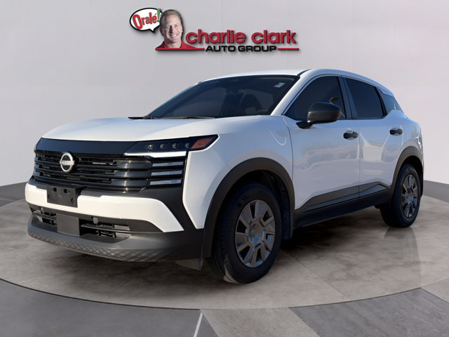 Certified 2025 Nissan Kicks S